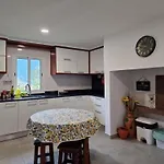 Zef's Farmland House Apartman
